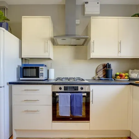 Regency Nest By Spa Town Property - Stylish 3 Bedroom Apartment On 2 Floors, Central Leamington Spa Exterior photo